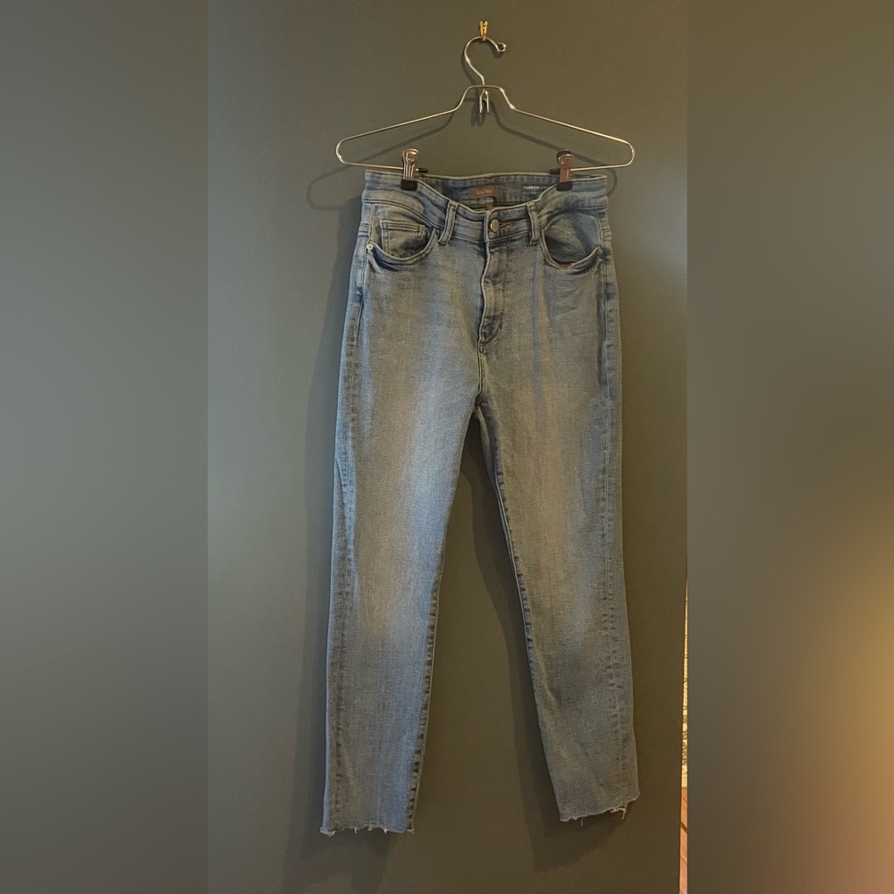 DL1961 Blue Ankle Cropped Jeans with Vintage Look